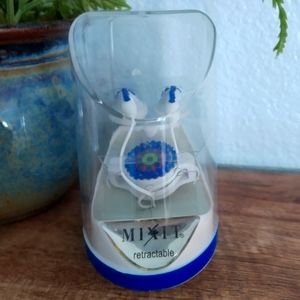 Sparkly Rhinestone Retractable Earbuds by Mixit